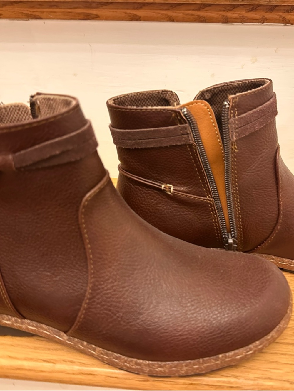 Bogs Brown Pebbled Side-Zip Ankle Booties